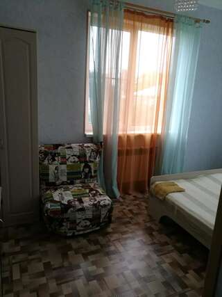 Гостевой дом Guest House Villa Roza Гагра Двухместный номер с 1 кроватью и общим туалетом-2